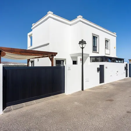 Tebar Villa *